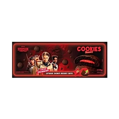Yummer's 135G Stranger Things Keksz Csokoládé-Epres ízű